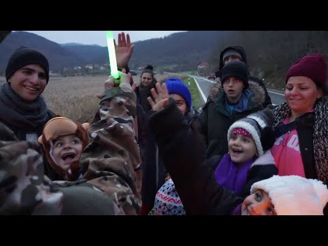 Eines Nachmittags auf der Straße nach Bihać , Bosnien &amp; Herzegowina