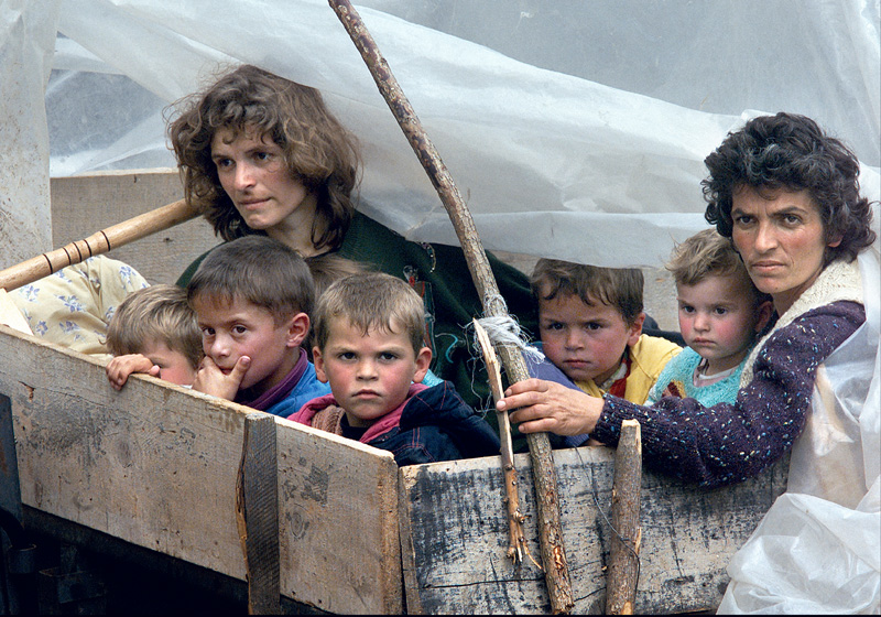 Louisa Gouliamaki - Kosovo Refugees