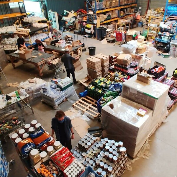 Das gemeinsame Lager der HilfsorganisationenFoto: Calais Food Collective
